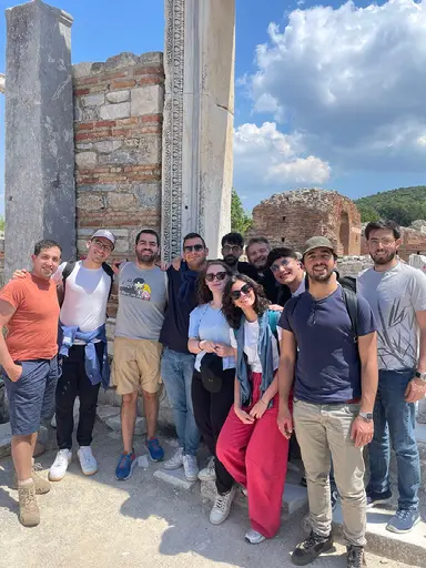 Comunità in preghiera a Casa Efeso